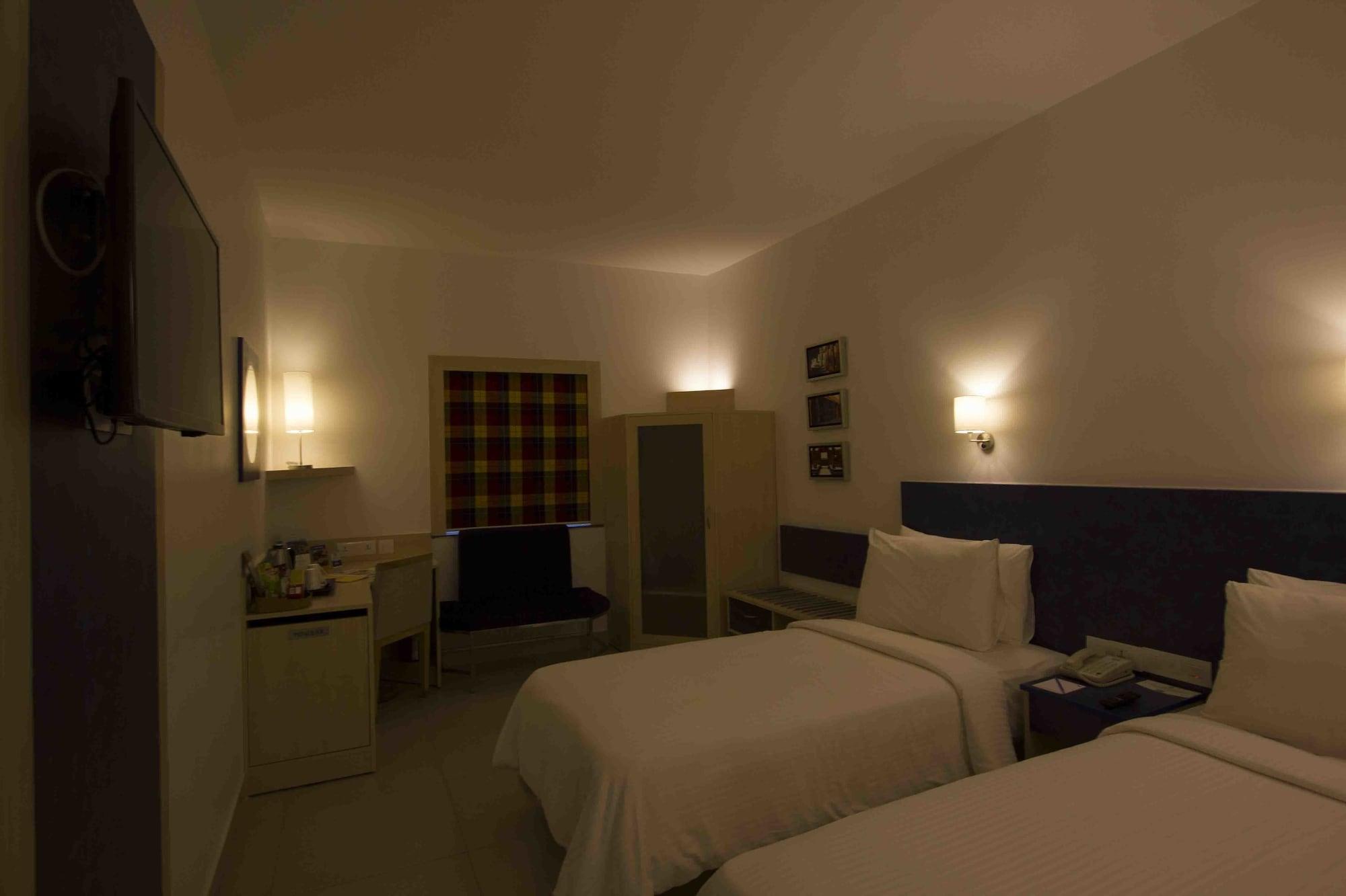 Kalyan Grand - A Business Hotel Vandalur Εξωτερικό φωτογραφία