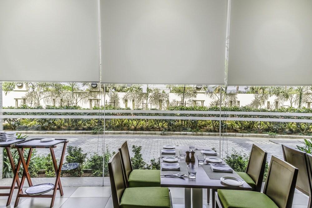 Kalyan Grand - A Business Hotel Vandalur Εξωτερικό φωτογραφία